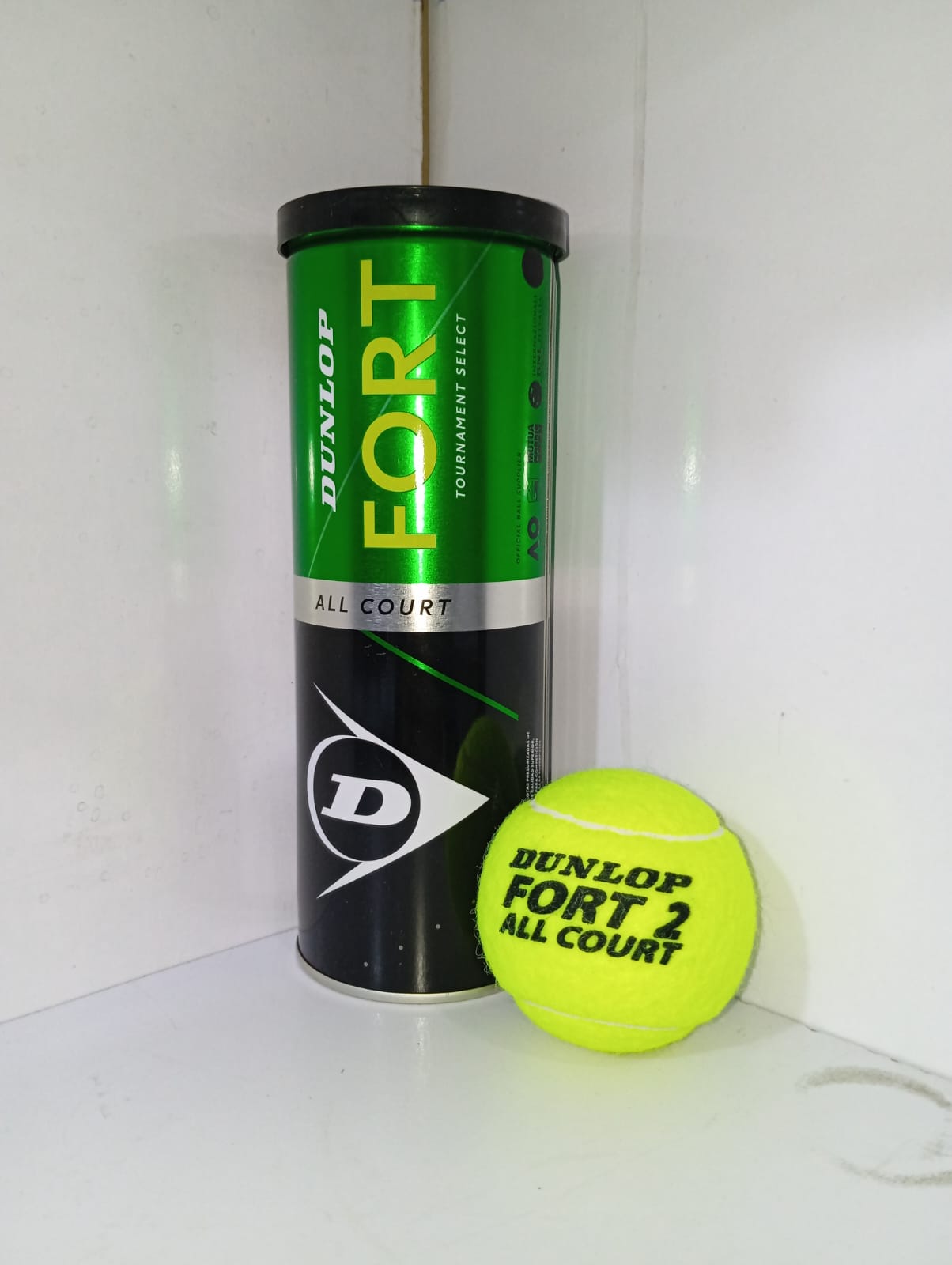 Dunlop Fort Tennis Ball AR BookBank